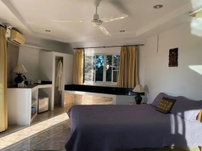 Baan Sanuan Resort