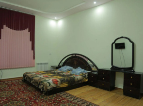 Mushki Anbar Hostel