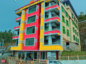 Zaryab Hotel & Restaurant