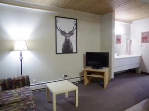 Canadas Best Value Inn and Suites Fernie