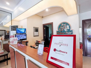 RedDoorz near Robinsons Cybergate Davao 2