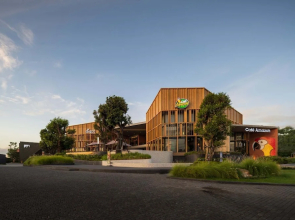 The Signature Hotel Airport