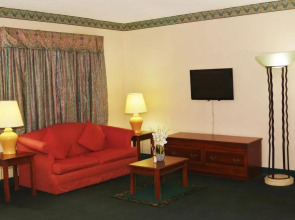 Days Hotel by Wyndham Batangas