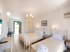 Santa Marina Hotel