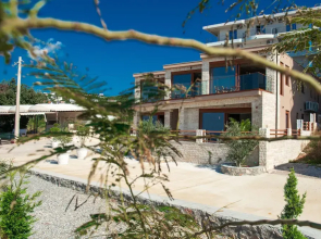 Sunset Bay Apartments
