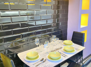 Rental Family Rooms (Рентал Фэмили) на улице Шишкова 72/3