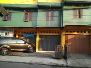 Halona Guest House