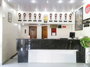 OYO 18814 Hotel Maya International