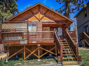 Bear Claw Bungalow 379 by RedAwning