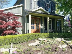 Third Coast Hideaway - Saugatuck - Douglas Downtown Area - Spacious & Spotless