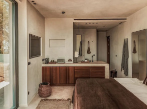 Отель OKU Ibiza