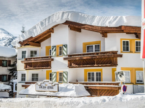 Arlen Lodge Hotel