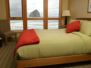 Headlands Coastal Lodge and Spa