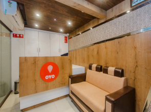 OYO 12257 Hotel Sai Suites