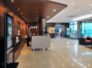 AVA Hotel Jeju Hamdeok