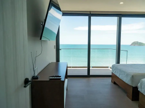 Depto. en el Malecón 2 rec Vista al Mar