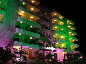 Dynasty Hotel