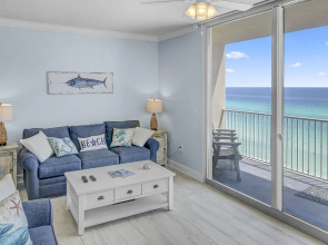 1bd/2ba Unit w/ a Bunk Alcove and Amazing Views Right on the Gulf!