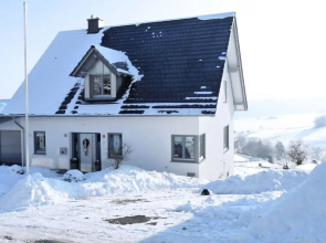 Charming Apartment in Düdinghausen With Terrace