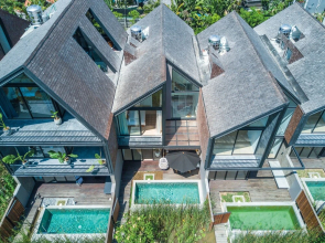 Villa Putih Taman