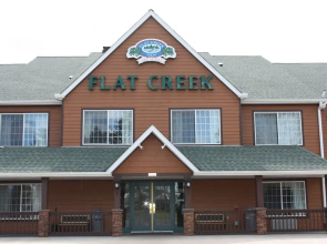 Flat Creek Inn And Suites