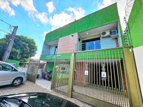 Apt Centro de Foz para até 8 pessoas