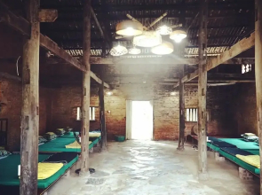 Green Door Ban Gioc - Hostel