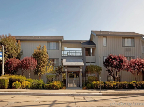 Holiday Inn Express Monterey-Cannery Row by IHG