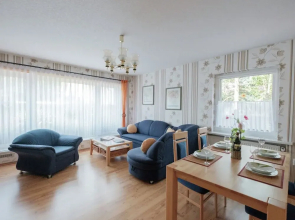 Beautiful Apartment With Romantic Garden and Cosy Terrace