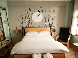 Yolohostel