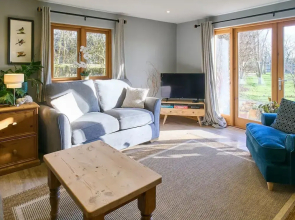 Host Stay Cobnut Barn