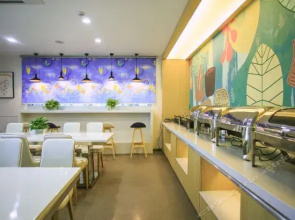 Hanting Hotel Yinchuan Dongfanghong Plaza