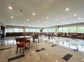 Puzzle Hotels