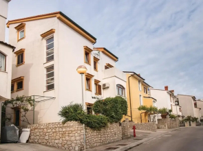 Awesome Home in Mali Losinj With Wifi and 1 Bedrooms