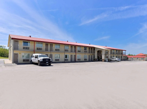 Red Roof Inn Buffalo, TX