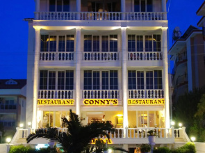 Conny's Boutique Hotel - Adults Only