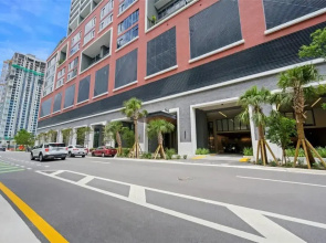 Apartment 3br-3 BTH - Gym Pool