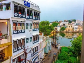 Hanuman Ghat Guest House
