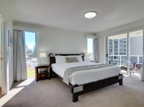 Xanadu Main Beach Resort