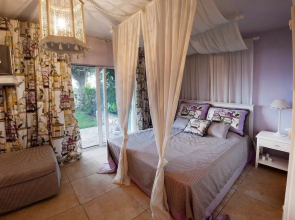 Sapphire Mansion