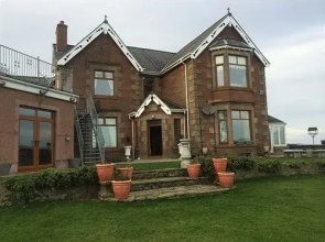 Thornbank House
