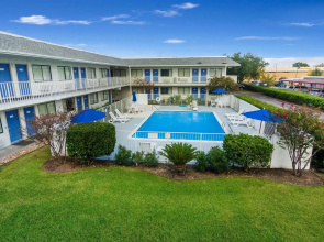 Motel 6 College Station, TX - Bryan