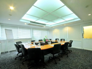 Centre Point Plus Hotel Pratunam