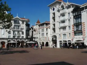 Bel Appt T2 centre-ville d'Arcachon avec terrasse et parking
