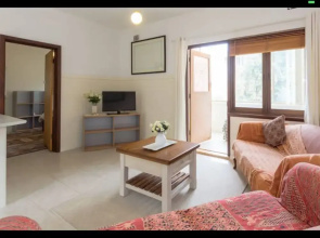 6 Bedroom Apartment near Perth