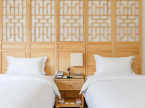 Yun Jing Baishi Villa