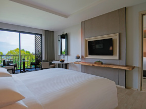 Hua Hin Marriott Resort & Spa