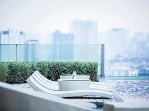 Anantara Riverside Bangkok Resort