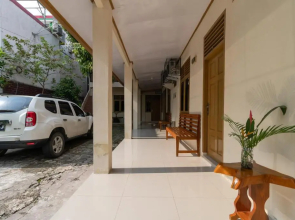 RedDoorz near RS Awal Bros Sudirman Pekanbaru