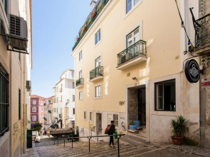 Chiado Patio Apartment Rentexperience